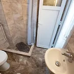 Lovely One-bedroom Flat In *