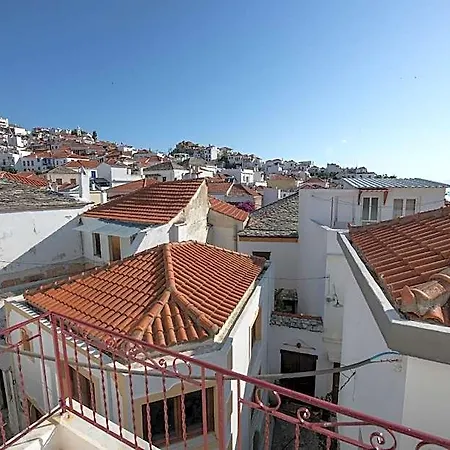 Lovely One-bedroom Flat In 公寓