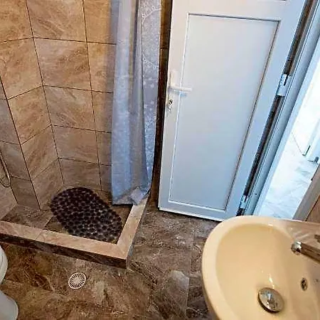 Lovely One-bedroom Flat In * 斯科派洛斯