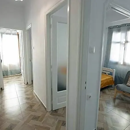 公寓 Lovely One-bedroom Flat In