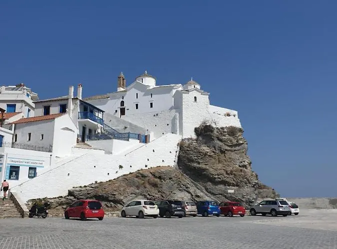 Lovely One-bedroom Flat In Apartamento