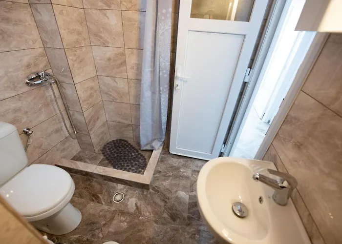 Lovely One-bedroom Flat In *